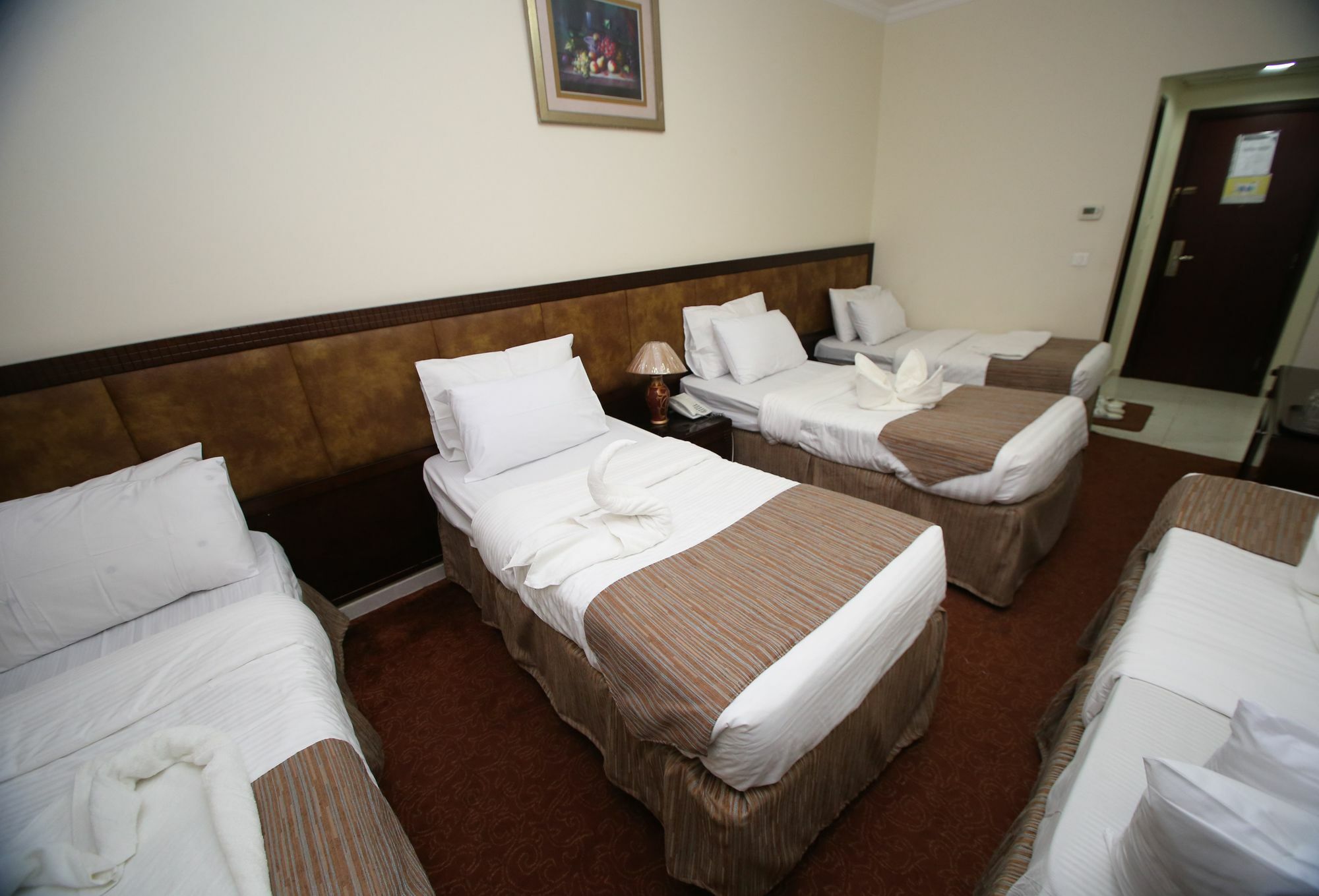 Wefada Al Zahra Hotel Медина Екстериор снимка